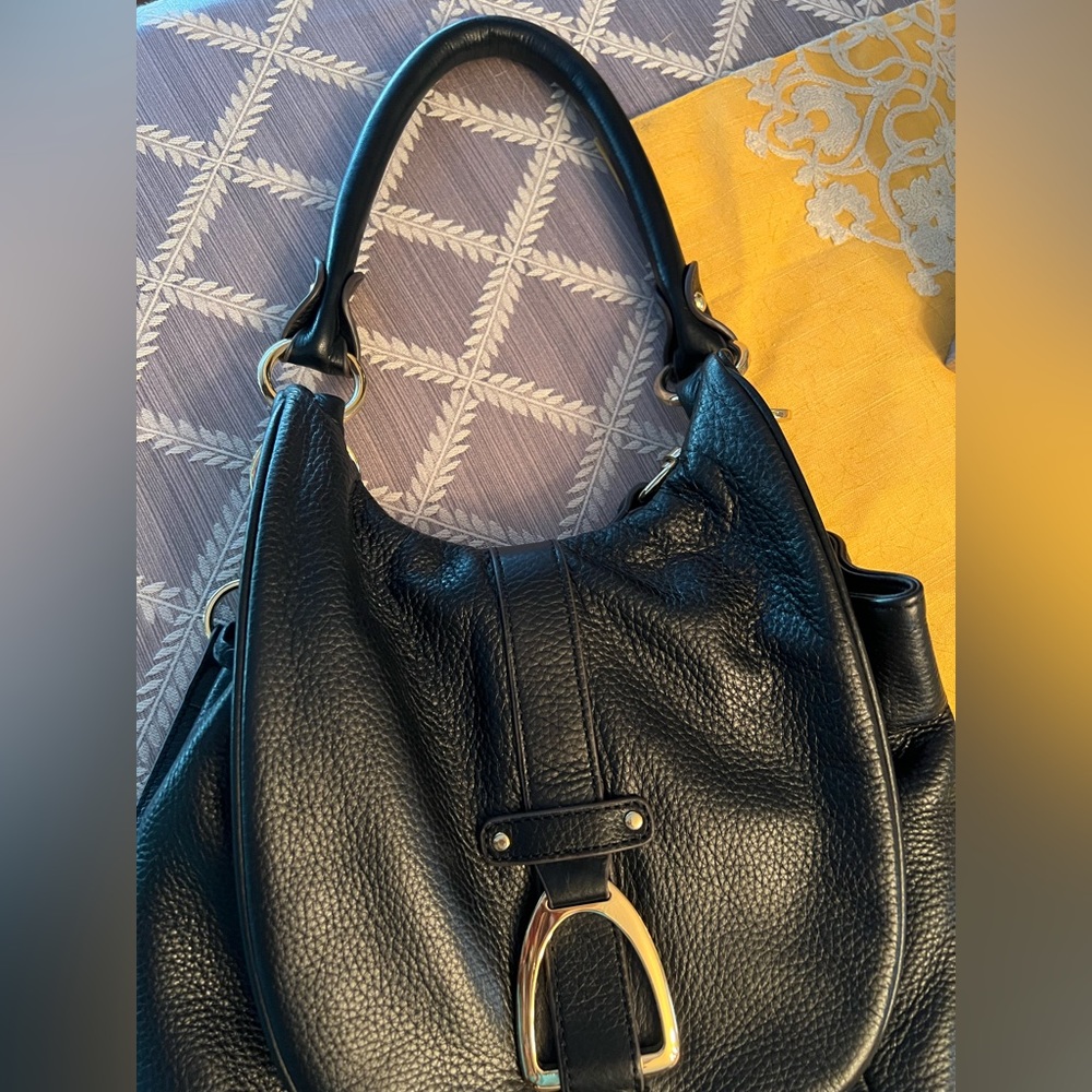 GILI Backpack - Picture 3 of 7